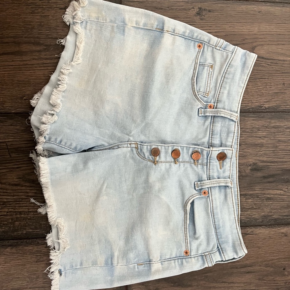 Universal Thread Light Blue Jean Shorts